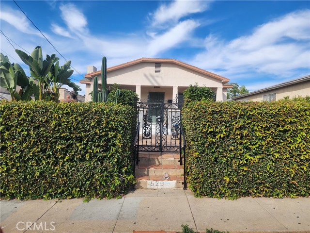 Detail Gallery Image 1 of 1 For 529 S Mathews St, Los Angeles,  CA 90033 - 3 Beds | 1 Baths