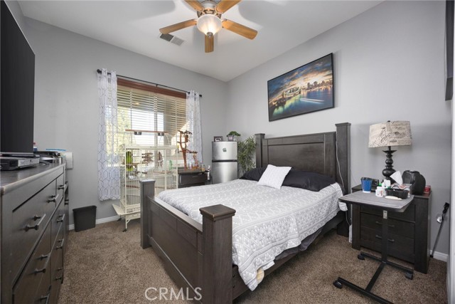 11113 Cypress Falls Avenue, Bakersfield CA: https://media.crmls.org/medias/262f84ae-edd9-4063-b878-fdeb7ce24db3.jpg