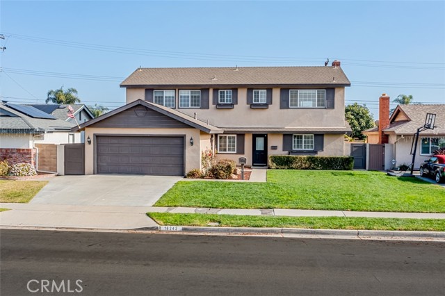 Detail Gallery Image 2 of 47 For 16242 Hawaii Ln, Huntington Beach,  CA 92649 - 6 Beds | 4 Baths