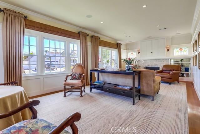 1239 S Patton Avenue, San Pedro CA: https://media.crmls.org/medias/26304309-7078-472b-b369-a2f0e970d138.jpg