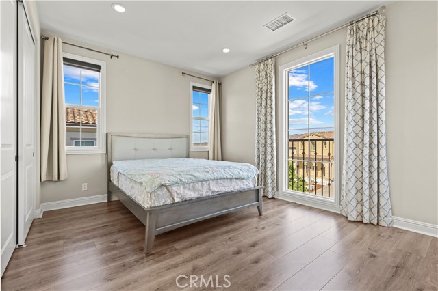 Detail Gallery Image 29 of 47 For 56 Cooper, Lake Forest,  CA 92630 - 5 Beds | 5/1 Baths