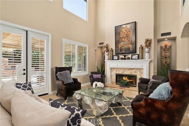 Detail Gallery Image 14 of 56 For 1578 Twin Oaks Cir, Corona,  CA 92881 - 5 Beds | 4/1 Baths