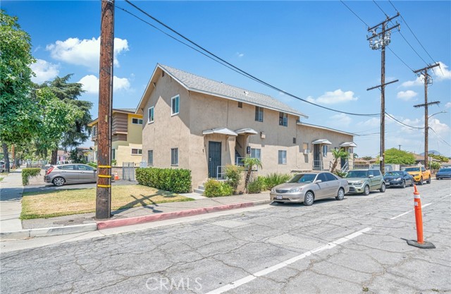 252 S 7th Street, Montebello CA: https://media.crmls.org/medias/263133f0-878c-42d7-8970-d05e24a9703c.jpg