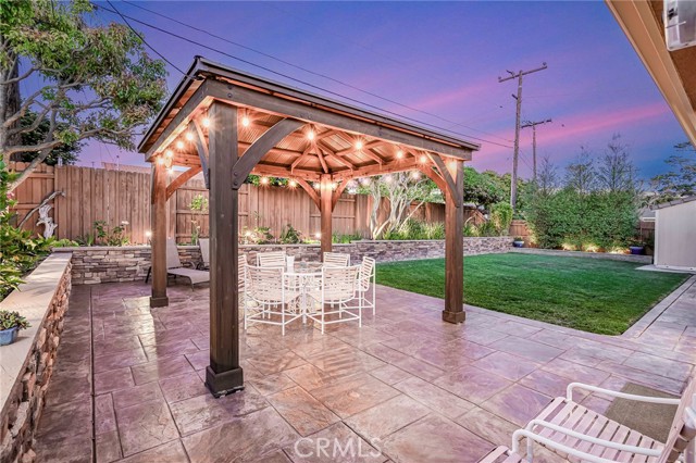 Detail Gallery Image 12 of 43 For 28074 Acana Rd, Rancho Palos Verdes,  CA 90275 - 3 Beds | 2 Baths