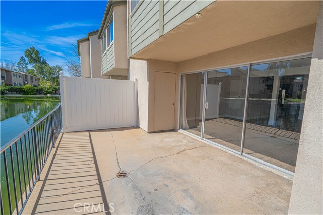 Detail Gallery Image 39 of 59 For 24430 Nicklaus Dr #L2,  Valencia,  CA 91355 - 3 Beds | 3 Baths