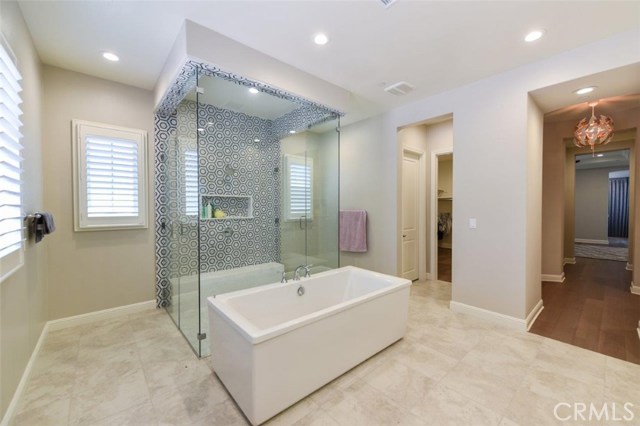 Detail Gallery Image 38 of 43 For 222 Clear Falls, Irvine,  CA 92602 - 5 Beds | 5/1 Baths