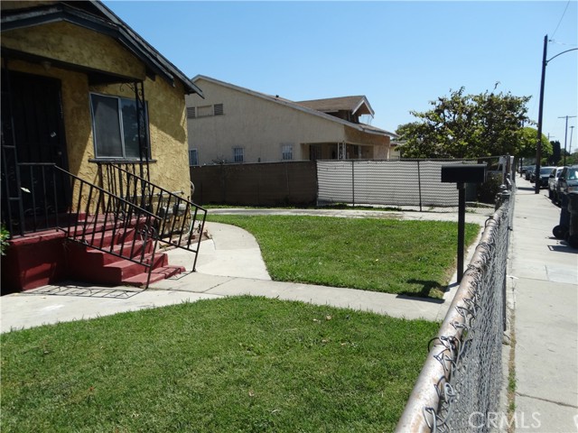 Detail Gallery Image 29 of 29 For 1217 E 100th St, Los Angeles,  CA 90002 - – Beds | – Baths