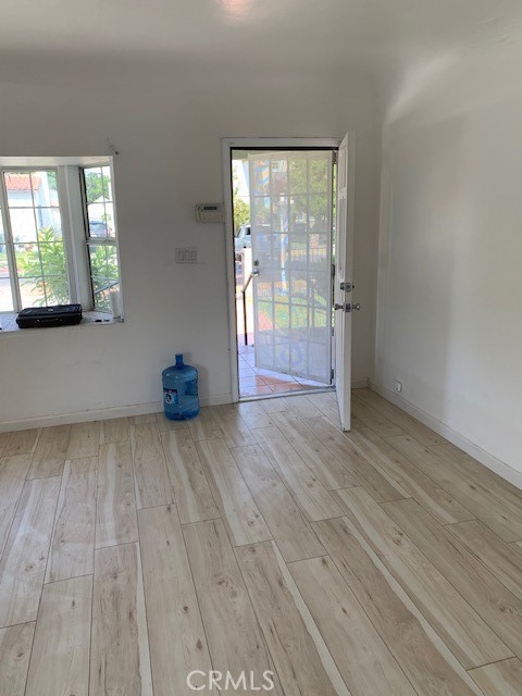 6818 Cedar St, Huntington Park CA: https://media.crmls.org/medias/26355dda-3ab4-4cf0-9b57-e0e8755b08c3.jpg