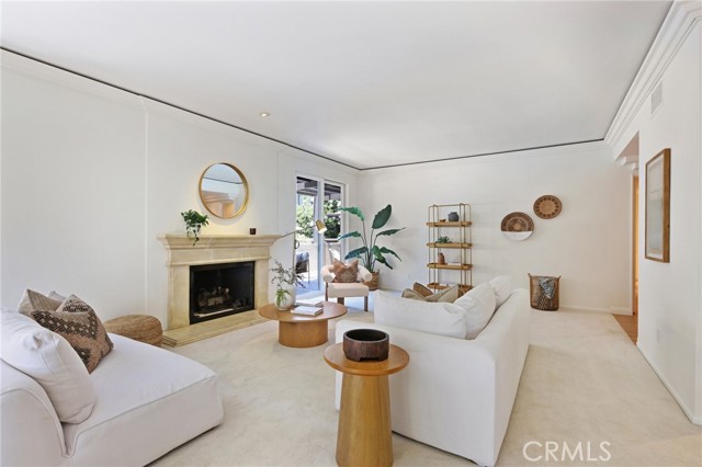 480 S Orange Grove Boulevard, Pasadena CA: https://media.crmls.org/medias/2636541e-be27-492b-a242-a28ddab60efa.jpg