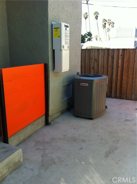 Detail Gallery Image 18 of 24 For 2321 Scott Ave, Los Angeles,  CA 90026 - 2 Beds | 1 Baths