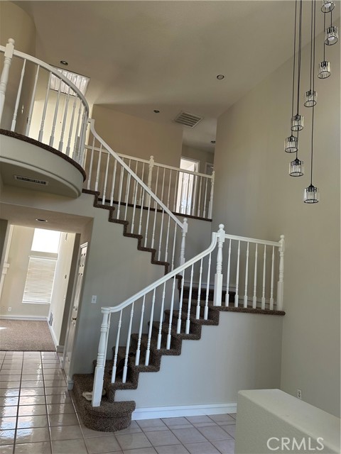 Detail Gallery Image 2 of 8 For 32149 Callesito Fadrique, Temecula,  CA 92592 - 4 Beds | 2/1 Baths