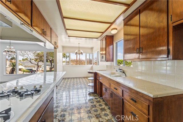 Detail Gallery Image 16 of 43 For 2021 Elanita Dr, San Pedro,  CA 90732 - 3 Beds | 2 Baths