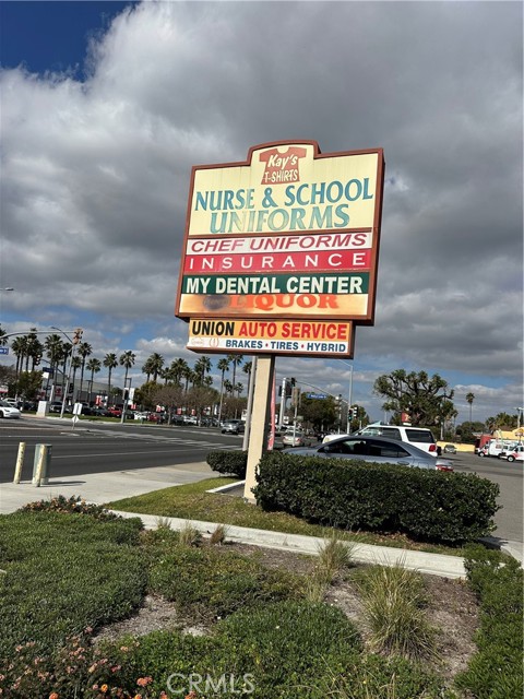 1270 N Euclid Street, Anaheim, California 92801, ,Commercial Lease,For Rent,1270 N Euclid Street,CRPW25040557