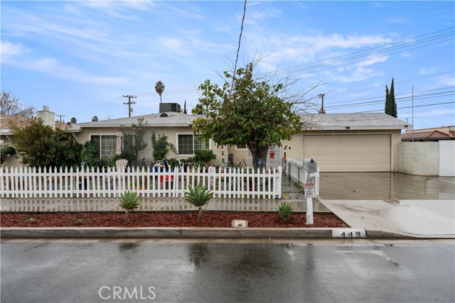 Detail Gallery Image 4 of 43 For 442 N Victoria, San Jacinto,  CA 92583 - 3 Beds | 2/1 Baths