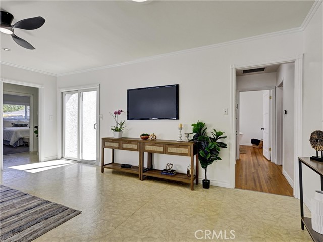 Detail Gallery Image 23 of 44 For 17032 Falda, Torrance,  CA 90504 - 3 Beds | 2 Baths