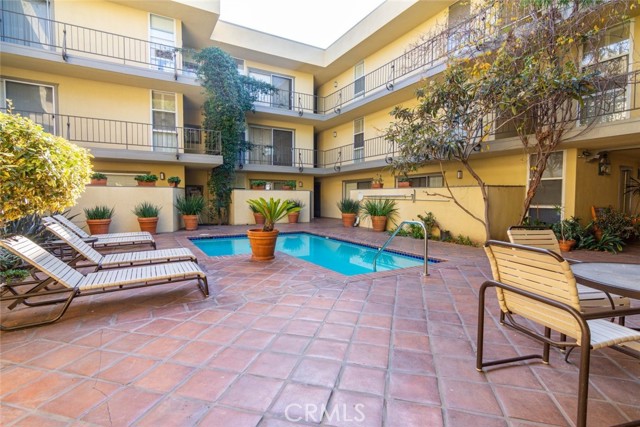 Detail Gallery Image 16 of 19 For 2311 4th St #221,  Santa Monica,  CA 90405 - 1 Beds | 1 Baths