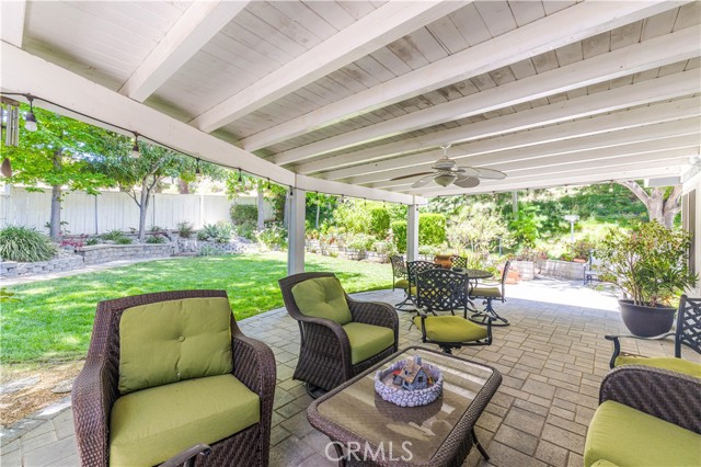 685 Vista Coto Verde, Camarillo CA: https://media.crmls.org/medias/263db448-6dd8-42c1-8a0b-6509fbe9cafa.jpg