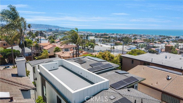 926 17th St, Hermosa Beach CA: https://media.crmls.org/medias/263e13c9-fd18-4603-b423-ab02d0d2f55a.jpg