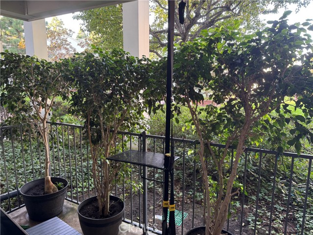 Detail Gallery Image 25 of 57 For 101 Scholz Plz #123,  Newport Beach,  CA 92663 - 1 Beds | 1 Baths