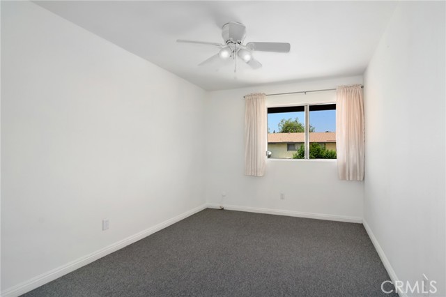 Detail Gallery Image 16 of 20 For 18931 Kittridge St #73,  Reseda,  CA 91335 - 3 Beds | 2 Baths