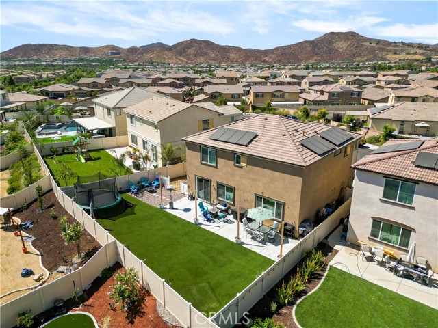 Detail Gallery Image 10 of 52 For 24390 Fair Oaks Ct, Menifee,  CA 92584 - 4 Beds | 3 Baths