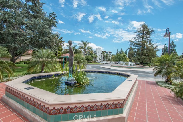 2049 Via Mariposa East, Laguna Woods CA: https://media.crmls.org/medias/26405a0e-5b17-4a31-94e8-72290200466a.jpg