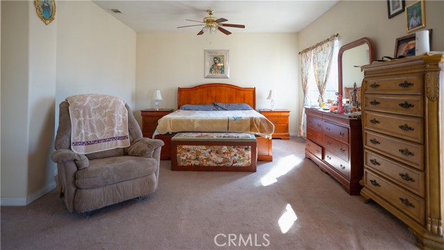 Detail Gallery Image 13 of 20 For 20325 87th, California City,  CA 93505 - 5 Beds | 3 Baths