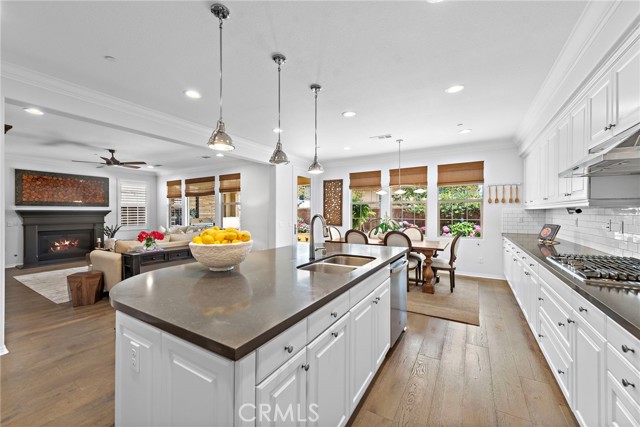 16 Cielo, Rancho Mission Viejo CA: https://media.crmls.org/medias/26410cc5-cc35-4f63-b046-b9f66726c29a.jpg