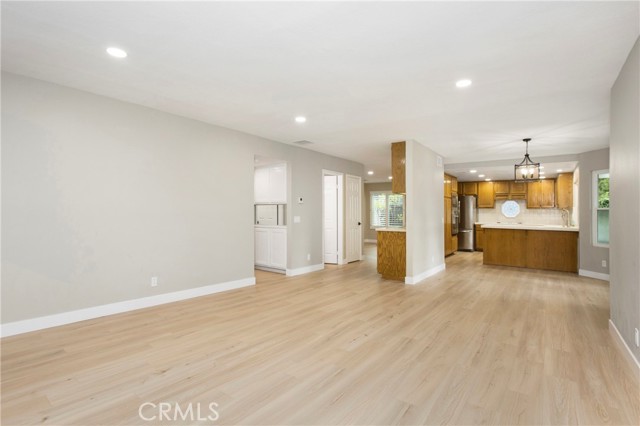 Detail Gallery Image 7 of 36 For 405 Sand Canyon, Brea,  CA 92821 - 4 Beds | 3 Baths