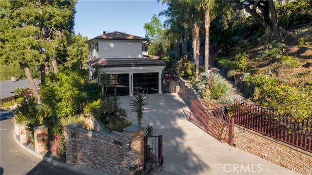 Image 67 of 75 For 4032 Rogen Drive