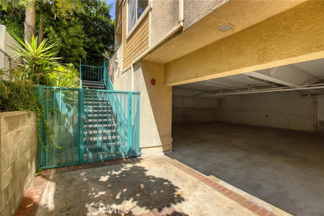 1421 5th, 10 photo 33