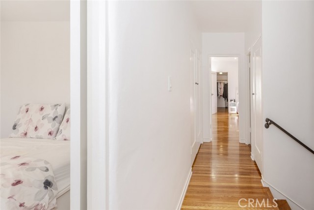 1640 Ard Eevin Avenue, Glendale CA: https://media.crmls.org/medias/264332c5-6093-403e-b181-966dfb5f57fb.jpg