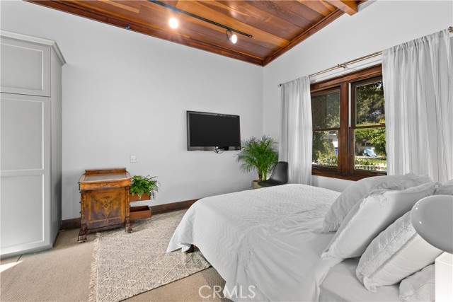 3017 Elm Avenue, Manhattan Beach, California 90266, 2 Bedrooms Bedrooms, ,2 BathroomsBathrooms,Residential,Sold,Elm,SB21199179