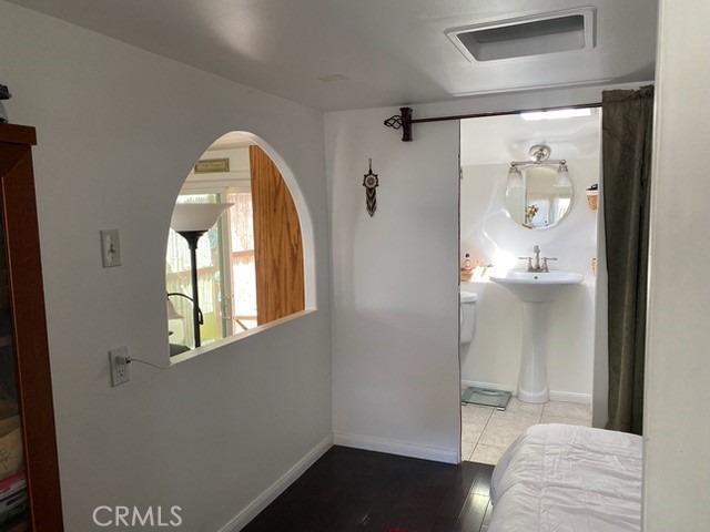 Detail Gallery Image 5 of 39 For 28128 Pacific Coast Hwy #17,  Malibu,  CA 90265 - 1 Beds | 1 Baths