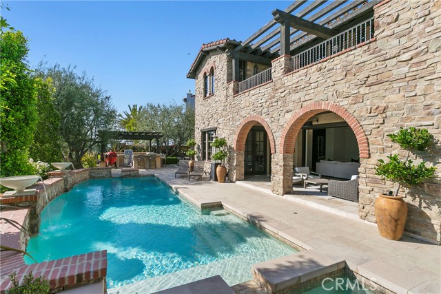 4 Thomas Road, Ladera Ranch CA: https://media.crmls.org/medias/26461d26-b905-40bd-b005-c7dddf3390d7.jpg