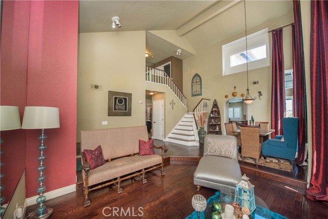 Detail Gallery Image 5 of 73 For 2531 Independence Way, Corona,  CA 92882 - 4 Beds | 3 Baths