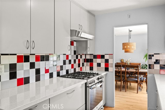 571 Redwood Way, Chico CA: https://media.crmls.org/medias/2646aff2-ee0d-4d87-8d3d-f8dd2037407e.jpg