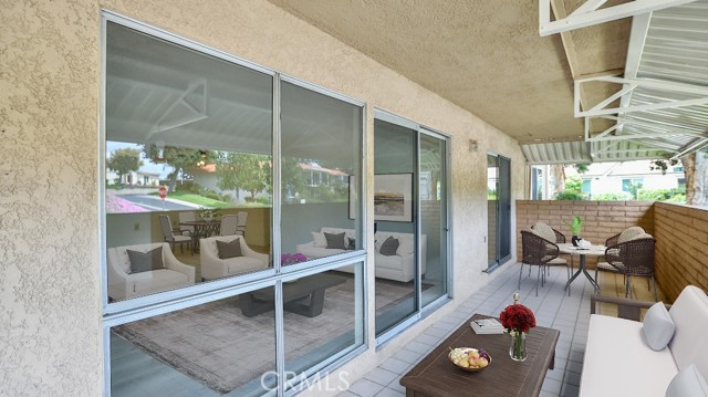 Detail Gallery Image 4 of 9 For 3021 via Buena a,  Laguna Woods,  CA 92637 - 2 Beds | 2 Baths