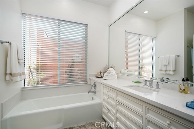 47159 El Menara, Palm Desert, CA 92260