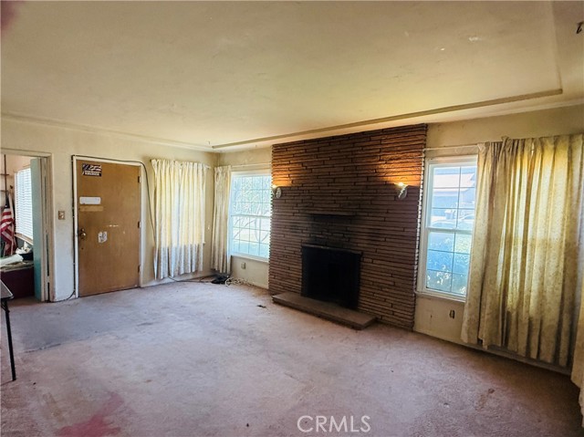 Detail Gallery Image 4 of 25 For 892 Valencia Dr, Colton,  CA 92324 - 3 Beds | 1 Baths