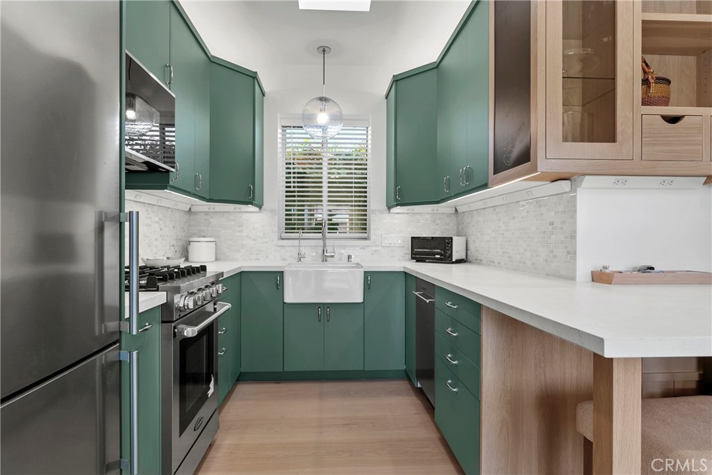 2648cc86 E362 44d2 A6d9 4da207668f24