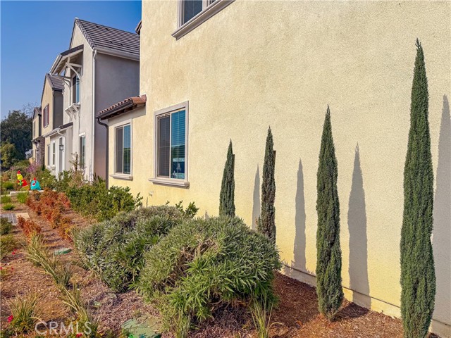 Detail Gallery Image 43 of 45 For 501 Embrook, West Covina,  CA 91791 - 4 Beds | 3 Baths