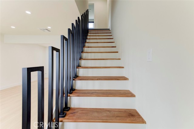 Detail Gallery Image 20 of 32 For 9917 Marcus Ave #9917,  Tujunga,  CA 91042 - 2 Beds | 1/1 Baths