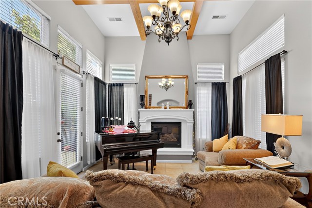 Detail Gallery Image 10 of 72 For 8815 Laguna, Chowchilla,  CA 93610 - 5 Beds | 4/1 Baths