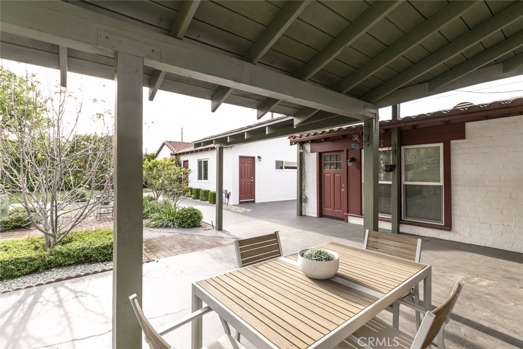 233 N Sparks StreetBurbank image #40