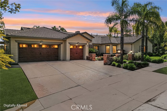 Detail Gallery Image 3 of 57 For 3931 Ashwood Circle, Corona,  CA 92881 - 4 Beds | 3/1 Baths