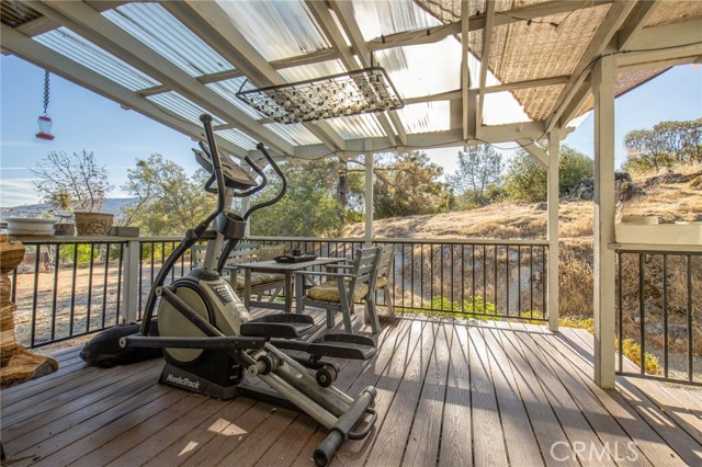 34689 Whispering Springs Lane, Tollhouse CA: https://media.crmls.org/medias/264b6418-8994-4515-ba55-f14b6fa08261.jpg