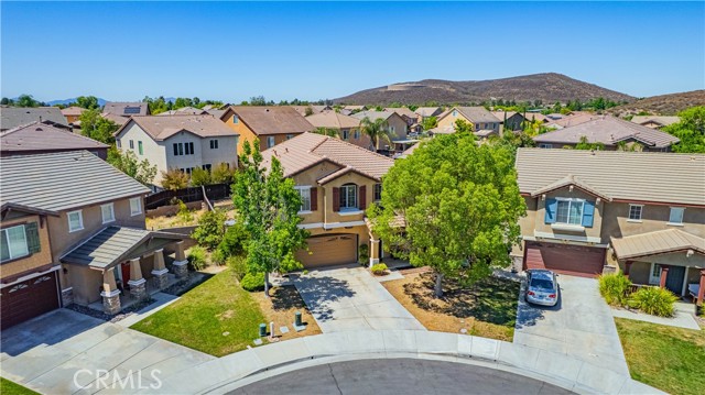 38209 Talavera Court, Murrieta CA: https://media.crmls.org/medias/264b9296-99b9-4f36-8db3-d5d4b58afa9b.jpg