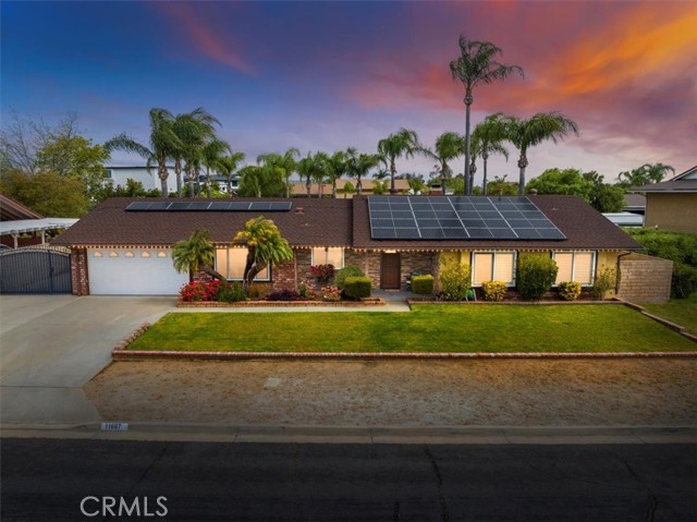 Detail Gallery Image 1 of 33 For 11667 Niagara Dr, Jurupa Valley,  CA 91752 - 3 Beds | 2 Baths