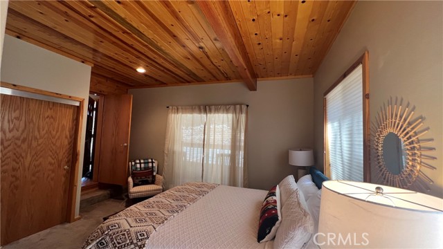 Detail Gallery Image 10 of 64 For 33478 Angeles Dr, Green Valley Lake,  CA 92341 - 2 Beds | 2 Baths